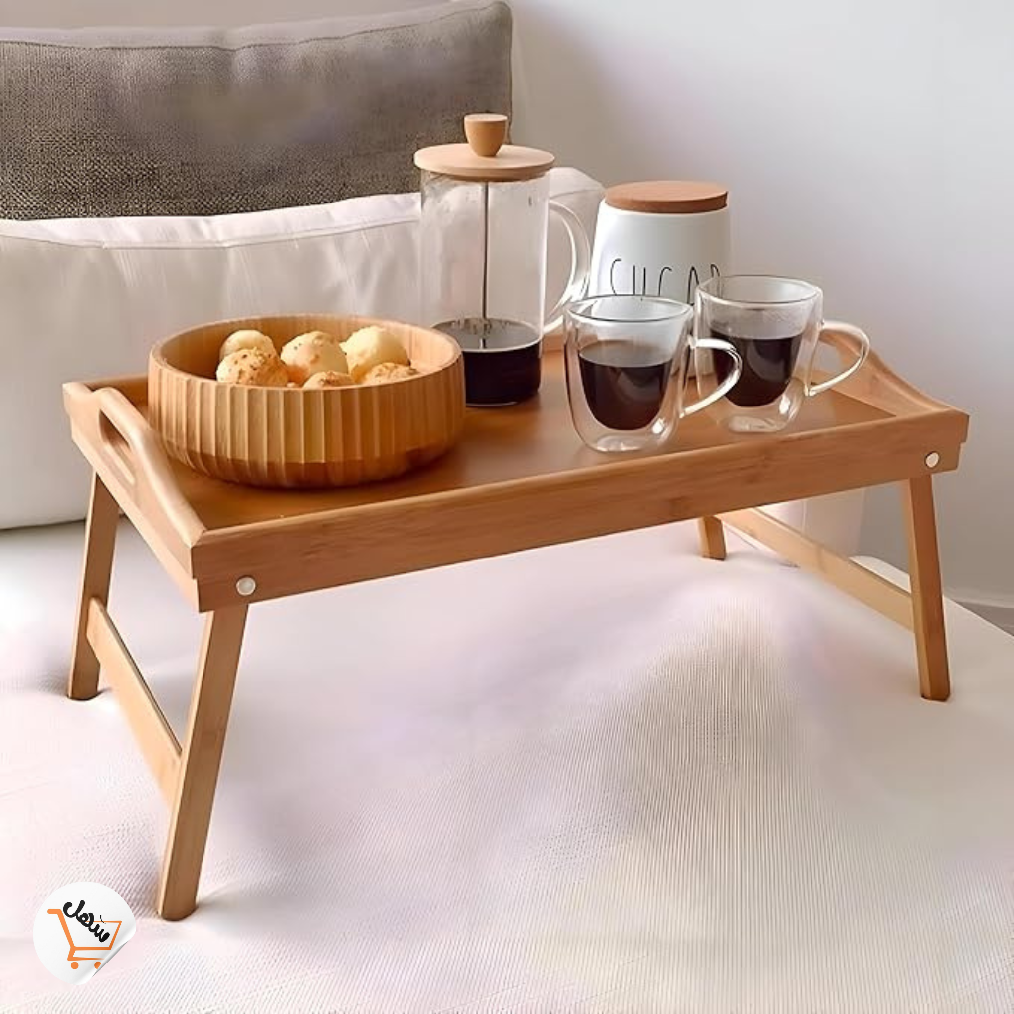 طاولة طعام قابلة للطي بتصميم أنيق من الخشب